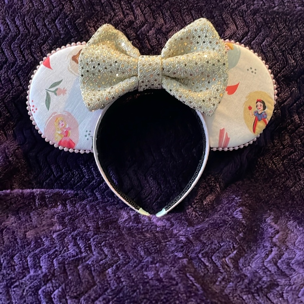 Princess Mouse Ears with Gold Bow